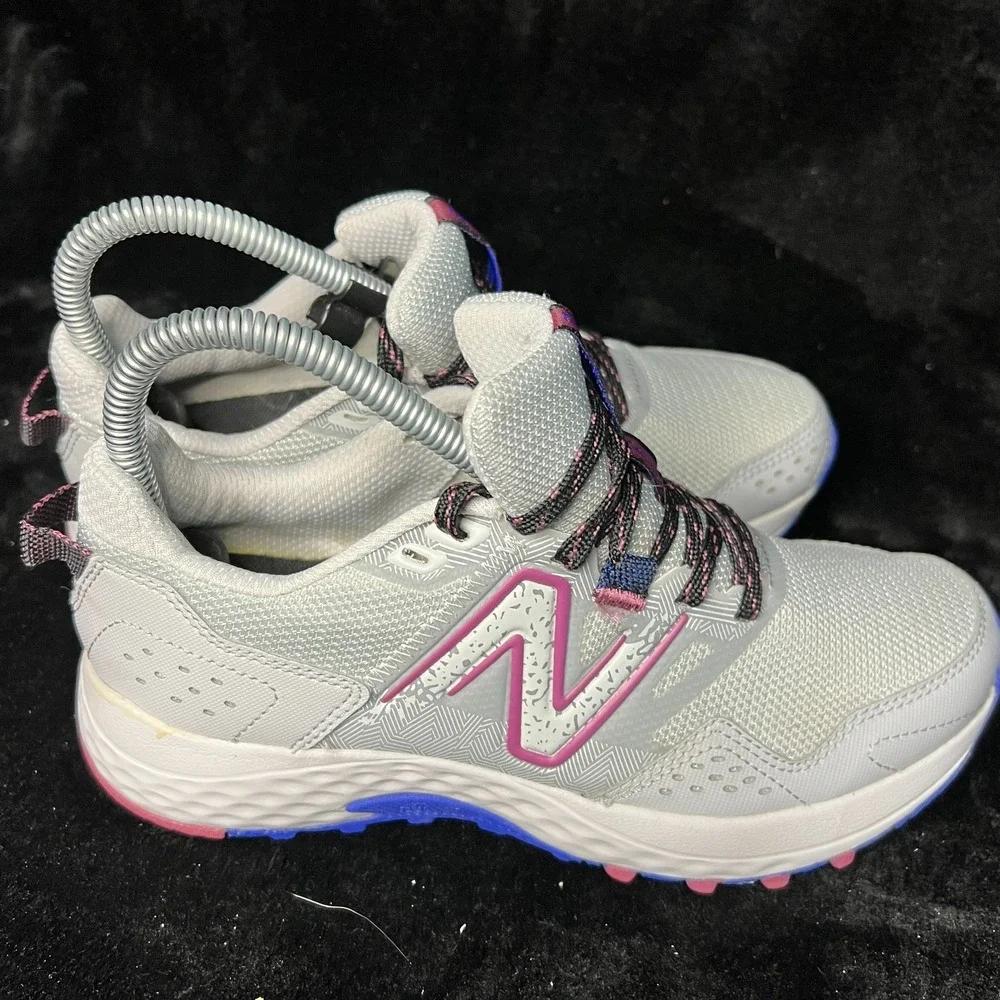 New‎ Balance 410 WT410LR8 Unisex W6.5/M5 Trail Runner Shoes Gray Plum Sneakers